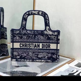 Dior Women's Bag Top version 【Pure Original Surrogate Shopping Grade Fabric】New Version Horizontal Pattern D Arc Seiko New booktotemini Mini Tote Bag Presbyopic Purplish Blue Wine Red Shopping Bag Purplish Blue Claret Embroidery Mini Women's Bag Shoulder