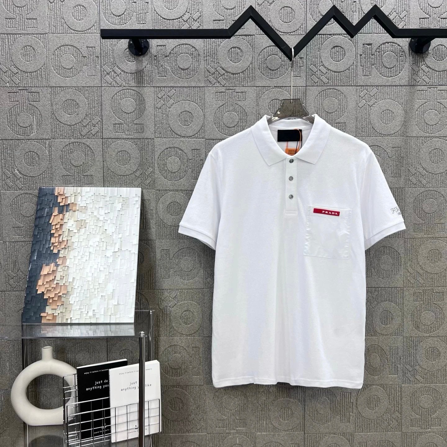 PRADA T-shirt Pocket Long Strip 3D Glue and Knitted Cuffs logoPOLO Shirt Lapel Short Sleeve25ss New Unisex Summer Short Sleeve OS Loose T Business Half Sleeve Shirt Plus Size T-Shirt