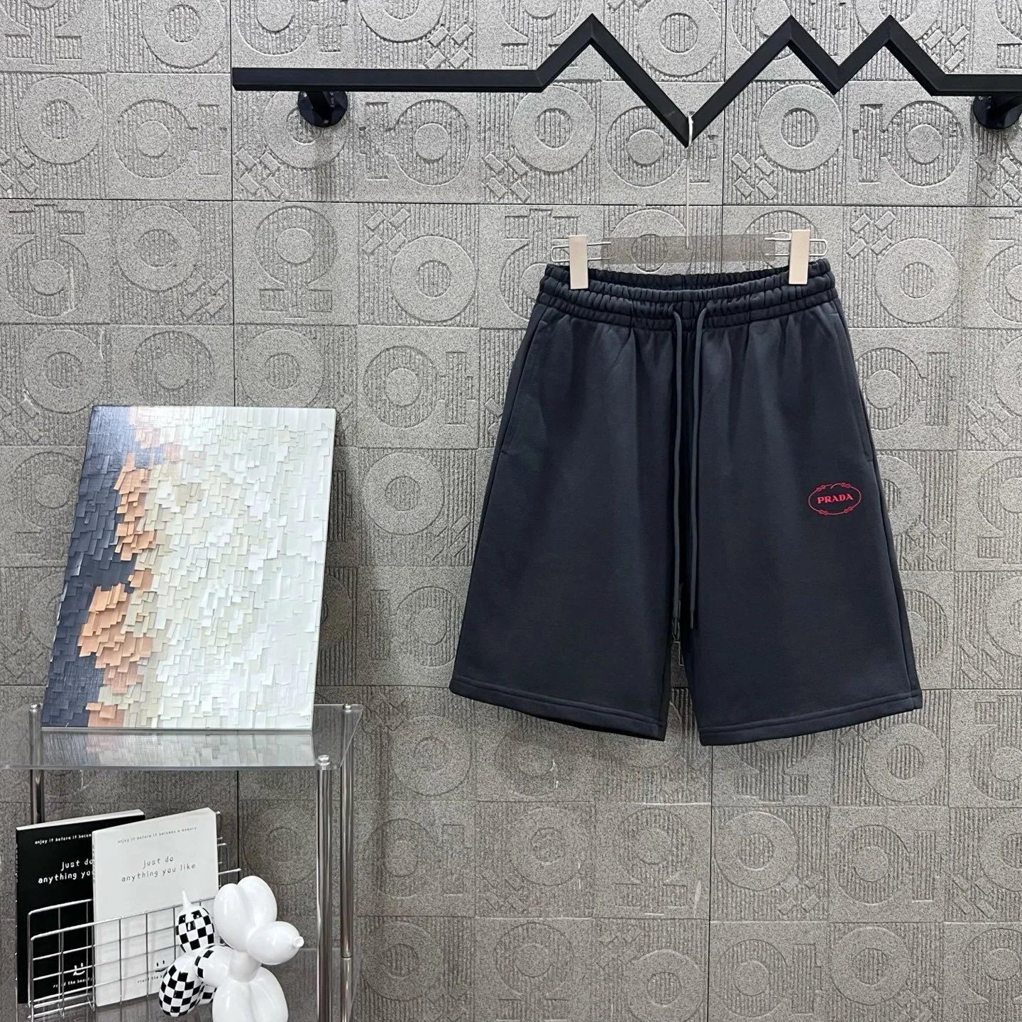 PRADA Shorts Predecessor Red Letter Printing logo Five-point Shorts25ss New Drawstring Casual Summer Pants American Style5Two-in-One Casual Sweatpants for Men and Women, Pure Cotton Joggers