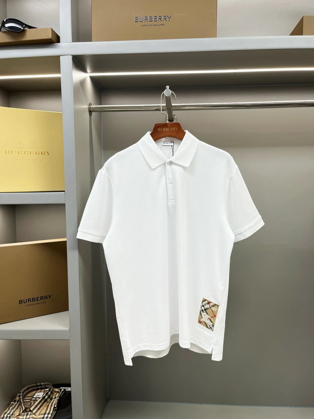 Burberry T-shirt Front Plaid Embroidery logo Label POLO Shirt Lapel Short Sleeve25ss New Unisex Summer Short Sleeve OS Loose T Business Half Sleeve Shirt Plus Size T-Shirt