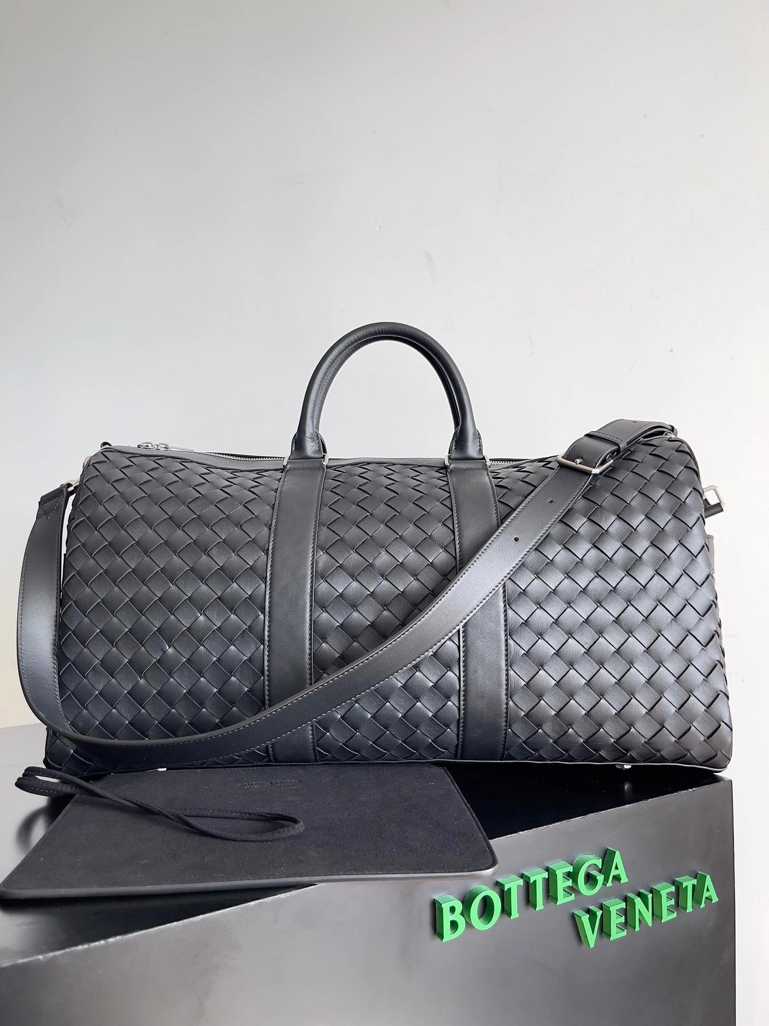 Bottega Veneta Men's Bag Top version 【Super Original Leather Quality】24New Woven Large Travel Bag50cm Large Travel Bag Luggage Bag New50Woven Bag Handbag Woven Bag Men's and Women's Bags