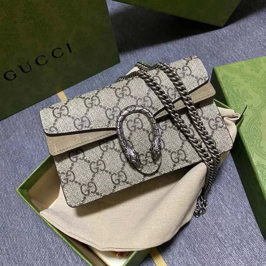 Gucci Women's Bag Top version 【Level Surrogate Shopping】Dionysus Dionysian cross-body bag mini Classic Presbyopic Khaki Mini Small Sized476432421970Classic Wine God Buckle with Original Calfskin16.5cm Dionysus mini Wine God Mini Size