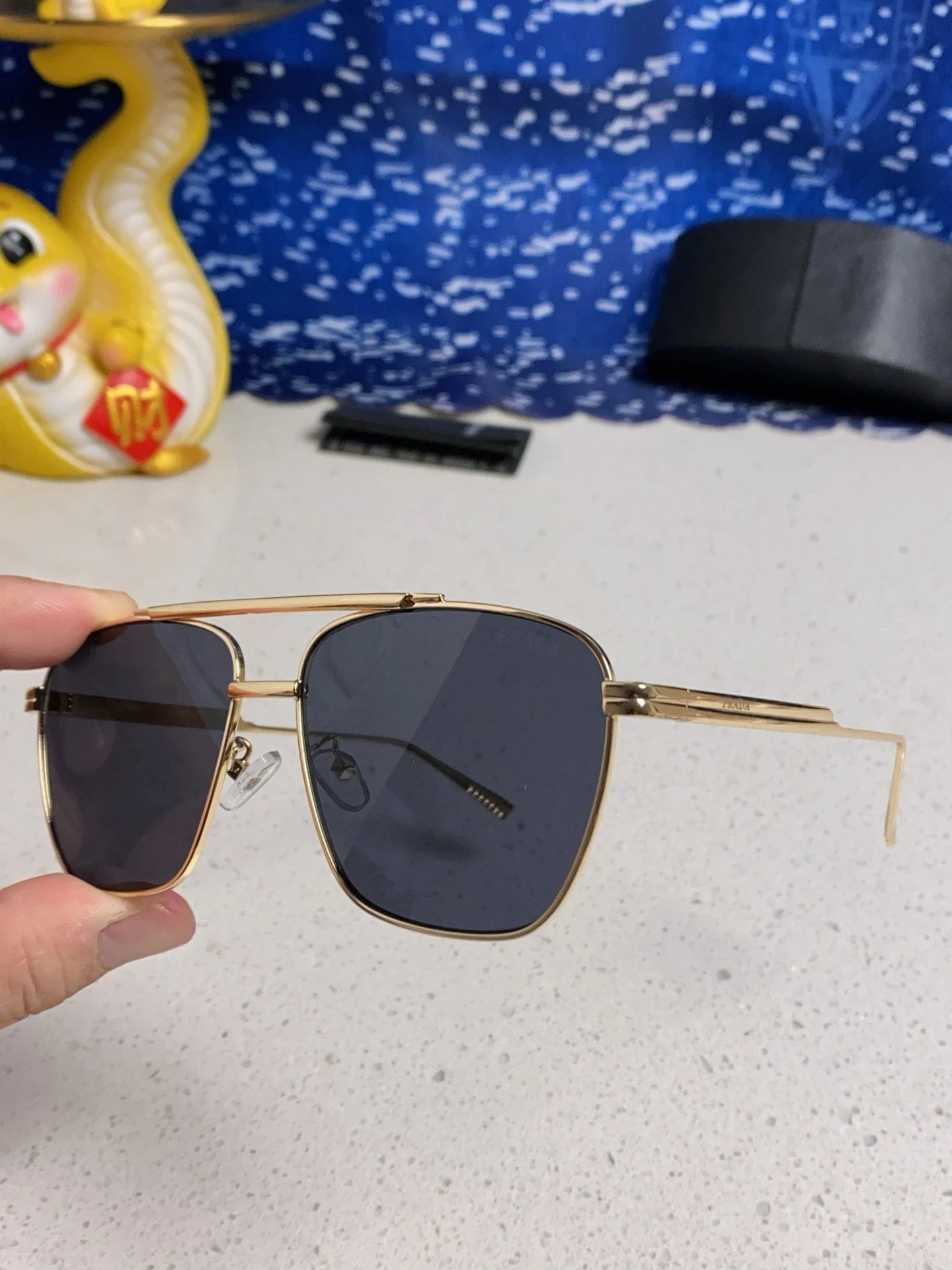 PRADA Sunglasses Letter Logo Temple Sunglasses Slimming Non-Prescription Unisex Couple Style Driving Beach Fishing UV Protection25ss New Sports Casual Versatile