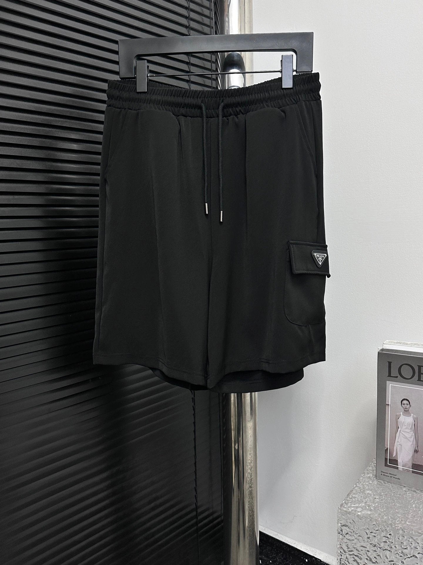 PRADA Shorts Side Metal Triangle Embellishment logo Five-point Shorts25ss New Drawstring Casual5Two-Piece Casual Sweatpants Summer Pants Unisex Pure Cotton Sweatpants