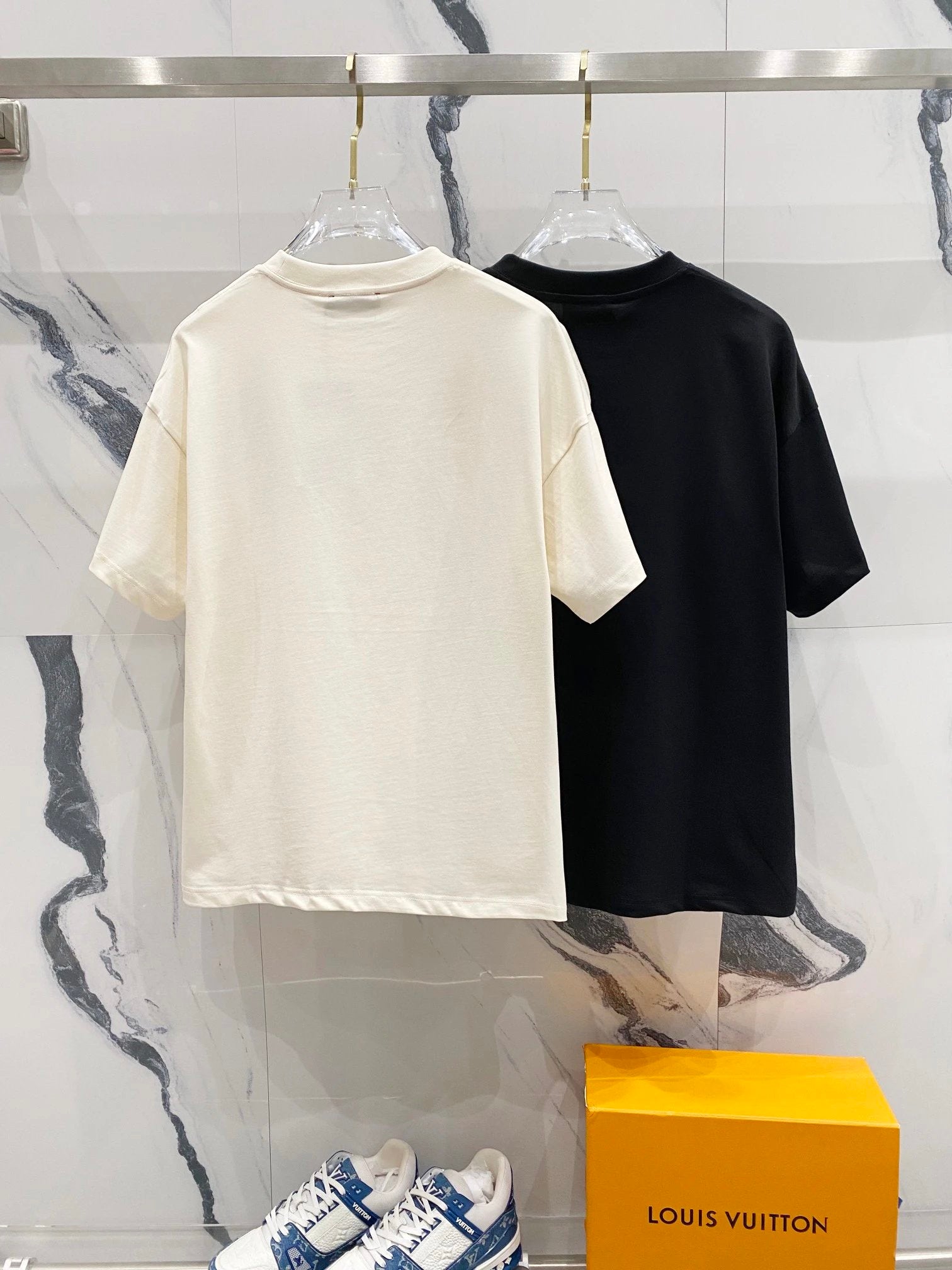 Gucci T-shirt Gradient Snowflake Letters LOGO Printed Crew Neck Short Sleeve Pure Cotton T Unisex T-Shirt OS Loose Fit Base Shirt Summer Casual Simple T-Shirt