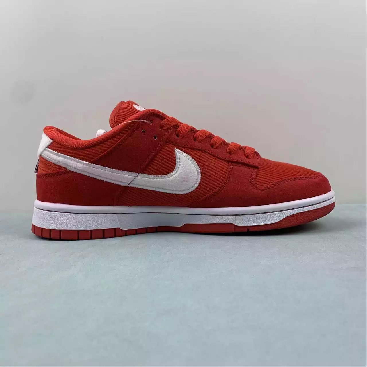 Nike Dunk Low shoes