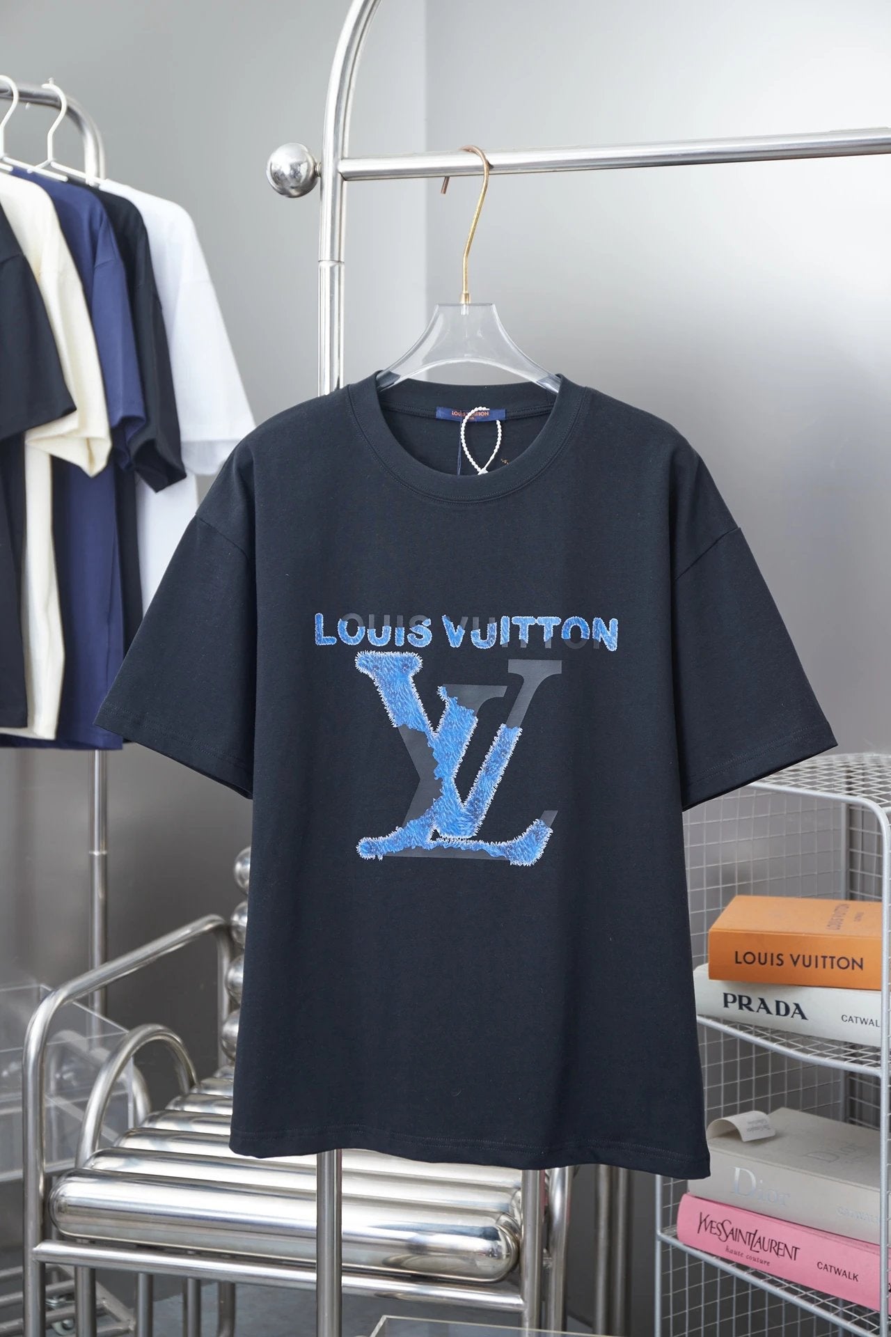 Louis Vuitton LV T-shirt Letter Printing LOGO round Neck Short Sleeve25ss New Pure Cotton Unisex Style T T-shirt OS Loose Fit Base Shirt Short Sleeve Top T-Shirt