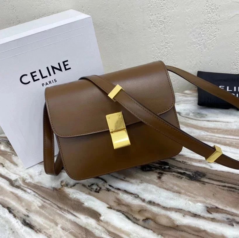 Celine women's bag Top version 【Original Surrogate Shopping Grade】Classic ClassicBox Package Square Bag Stewardess Bag TRIOMPHE Arc De Triomphe box Bag Flap Bag Shoulder Bag Messenger Bag New Women's Bag Teen18.5cm Small Size192532Medium24cm88007