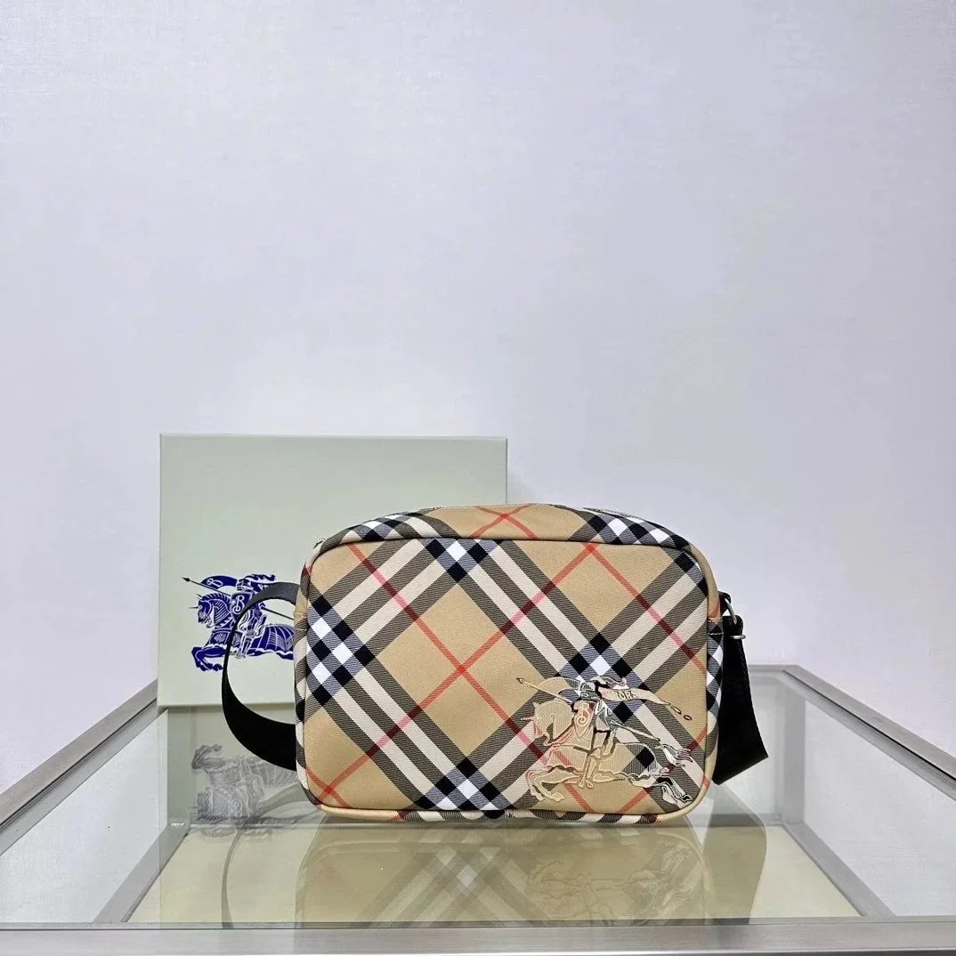 Burberry Men's Bag Top version 【Super Original Factory】Latest Male Vintage Equestrian Knight Messenger Bags Classic Canvas Plaid Men's Messenger Bag Camera Bag Large Capacity Men's Bag