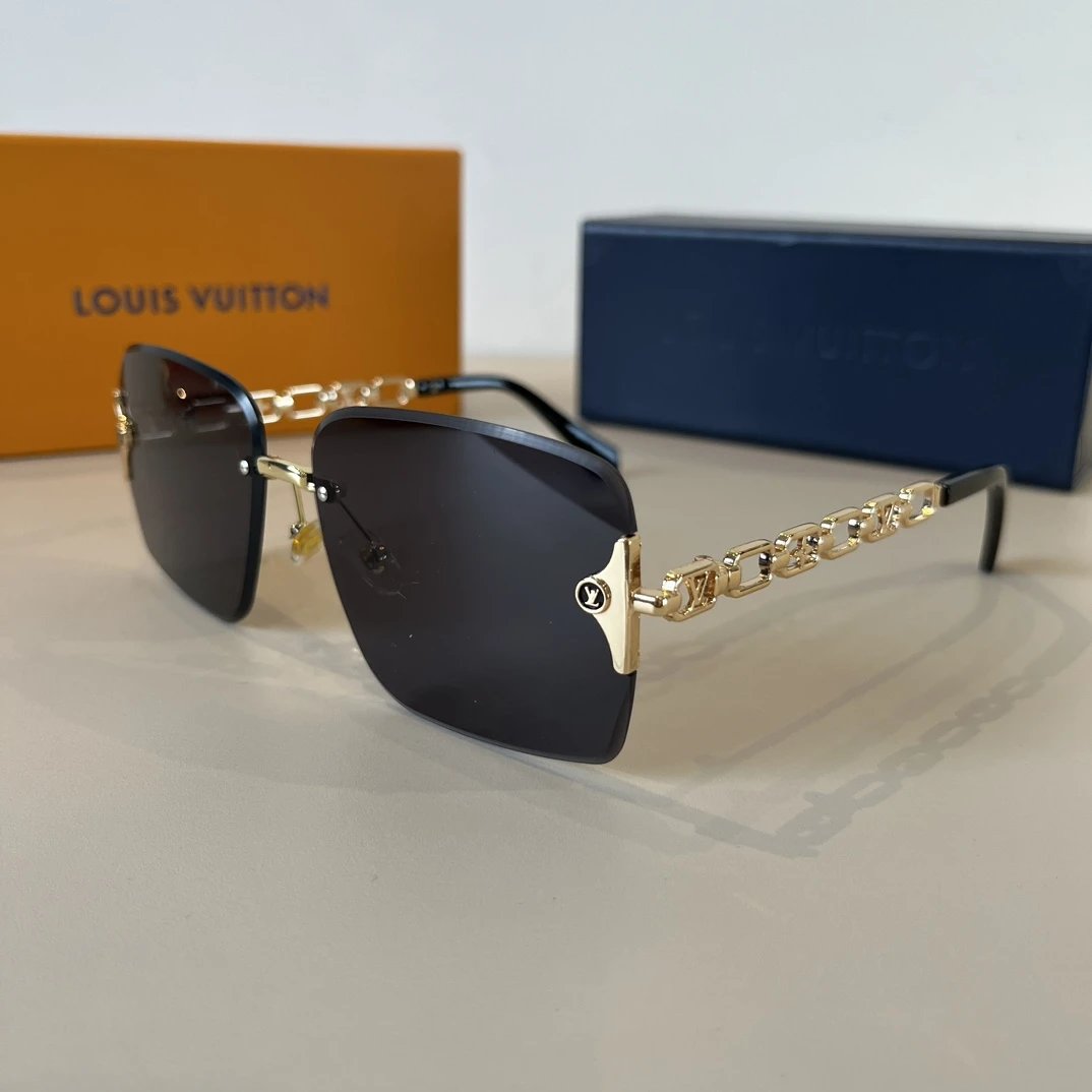 Louis Vuitton LV Sunglasses Letter Chain Sunglasses Slimming No Degree Driving Beach Fishing Unisex Couple Style UV Protection25ss New Sports Casual Versatile