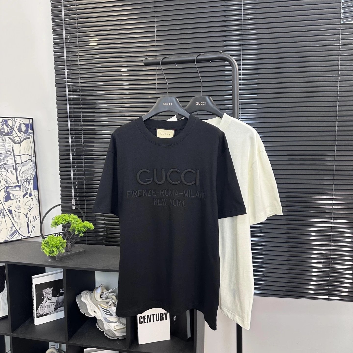 Gucci T-shirt Classic Letter Embroidery logo round Neck Short Sleeve25ss New Pure Cotton Unisex Style T T-shirt OS Loose Fit Base Shirt Top Half Sleeve T-Shirt
