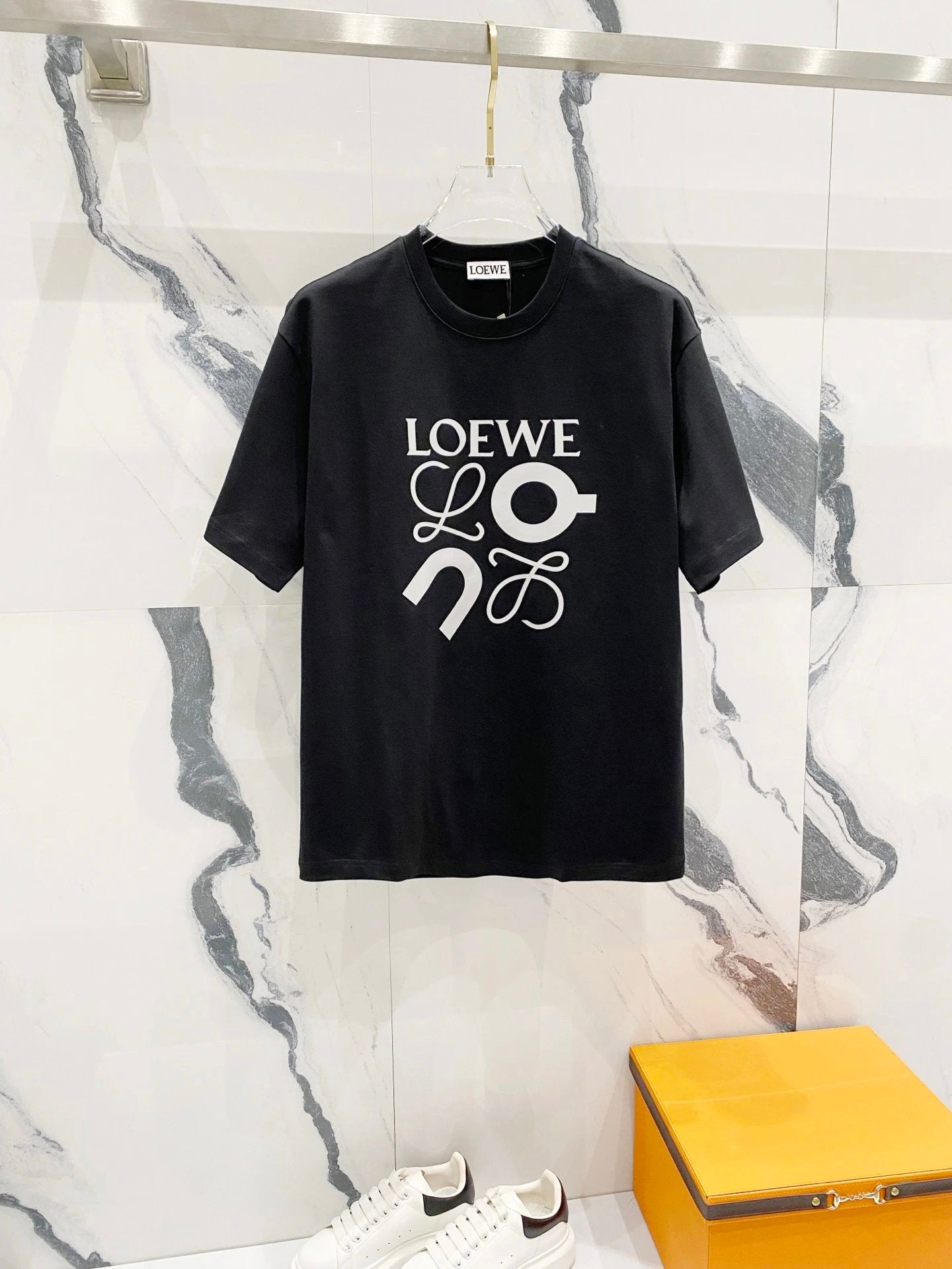LOEWE T-shirt Front and Back Personalized Letter Print logo round Neck Short Sleeve25ss New pure cotton T Unisex T-Shirt OS Loose Fit Base Shirt Top Half Sleeve T-Shirt