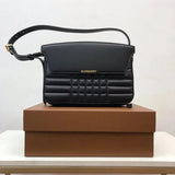 Burberry Women's Bag Top version 【Original Custom】bbr New Catwalk Catherine Embossed Logo Magnetic Snap Flap Closure Plaid Cowhide Decorative Shoulder Messenger Bag Women's Bag Women's Bag