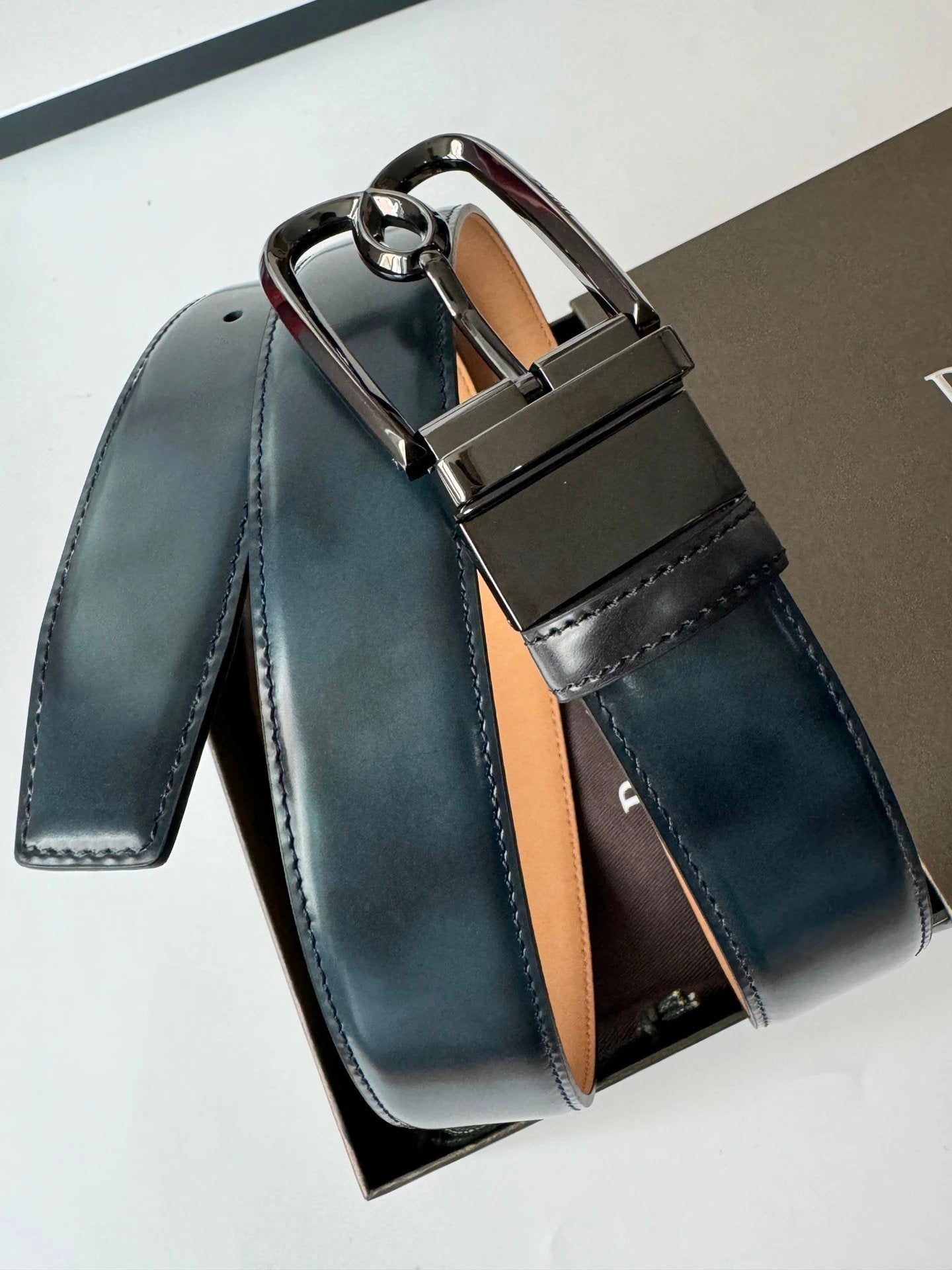 Berluti Belt Top version Original Single Men's New High-End Double-Sided Belt Waist Belt Pure Steel Rotating Pin Buckle Buckle Double-Sided Two-Color Totem Carving Carved Genuine Leather35mm Full Package Belt Men