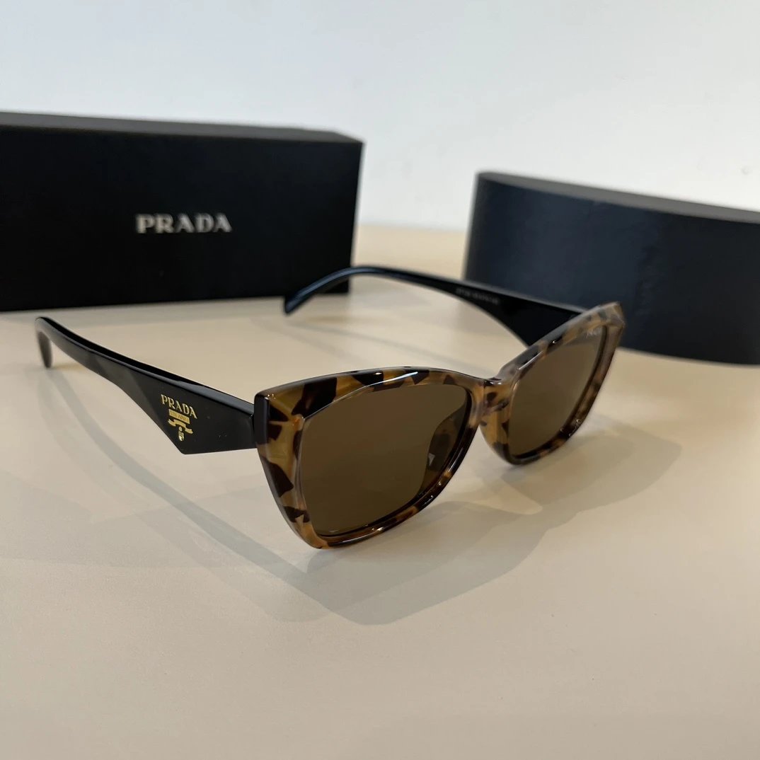 PRADA Sunglasses Letter Logo Temple Sunglasses Slimming Non-Prescription Unisex Couple Style Driving Beach Fishing UV Protection25ss New Sports Casual Versatile