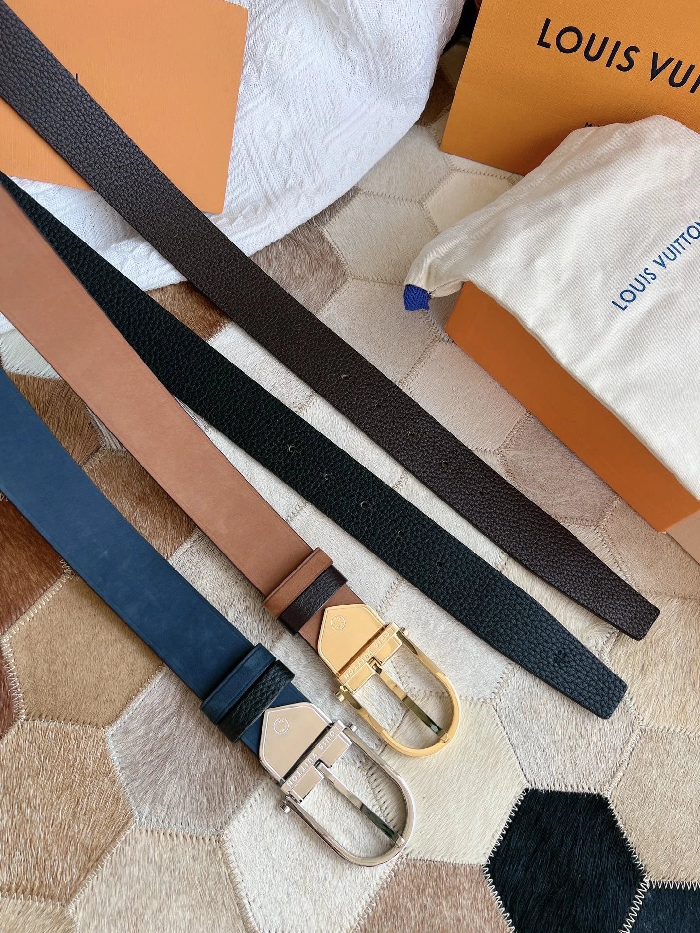 Louis Vuitton LV Belt Top version 【Counter Quality】The Most New Belt3.5cm Men's Belt Metal Buckle Men's Leather Belt with Classic Presbyopic Checkered Belt with Genuine Goods Packaging No Problem in and out of the Counter Versatile Casual Fashion Formal W