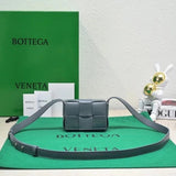 Bottega Veneta Women's Bag Top version 【Original Goods】Classic Mini Woven Bag mini6Lattice Camera Bag Lipstick Pack Small Waste Bag miniCassette Pillow Bag Woven Square Bag Rubik's Cube Woven Bag Men's and Women's Handbags Same Style Crossbody Bag Shoulde