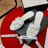 Chanel Shoes Spring and Summer New High Heel Slippers
Every Summer's Sandals Are an Essential Travel Item for Girls.，Super Beautiful Pearl logo Decoration，Full of Fairy Air，This Sandal Is Very Comfortable on the Feet，Very Thin，