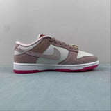 Nike Dunk Low shoes