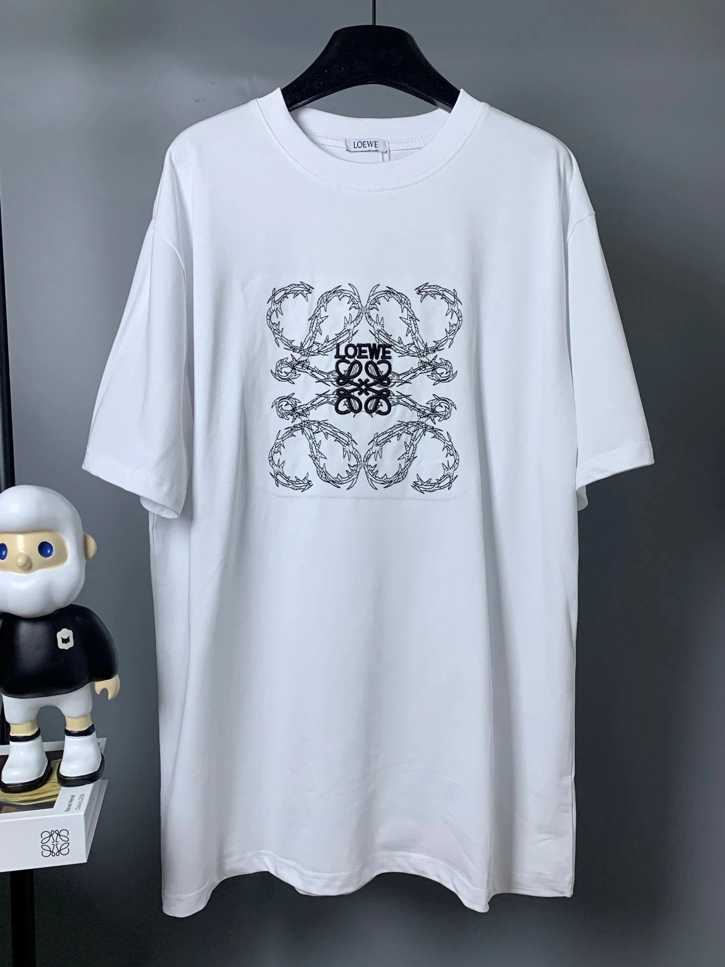 LOEWE T-shirt Chest Gradient Embroidery logo round Neck Short Sleeve25ss New Pure Cotton Unisex Style T T-shirt OS Loose Fit Base Shirt Top Half Sleeve T-Shirt