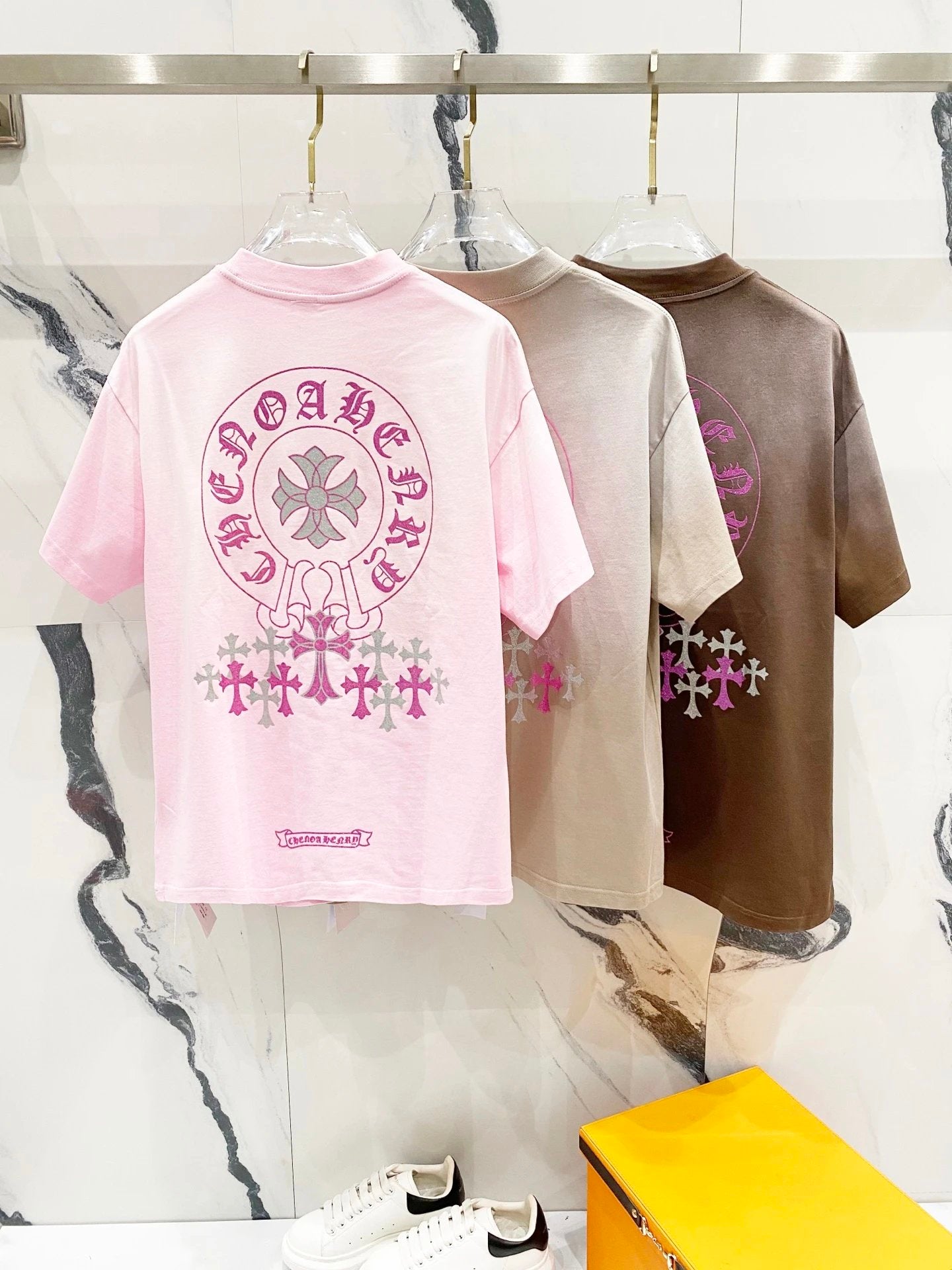 Chrome Hearts T-shirt Gold Stamped Sanskrit Script Print logo round Neck Short Sleeve25ss New Pure Cotton Unisex Style T T-shirt OS Loose Fit Base Shirt Half Sleeve T-Shirt Top Half Sleeve