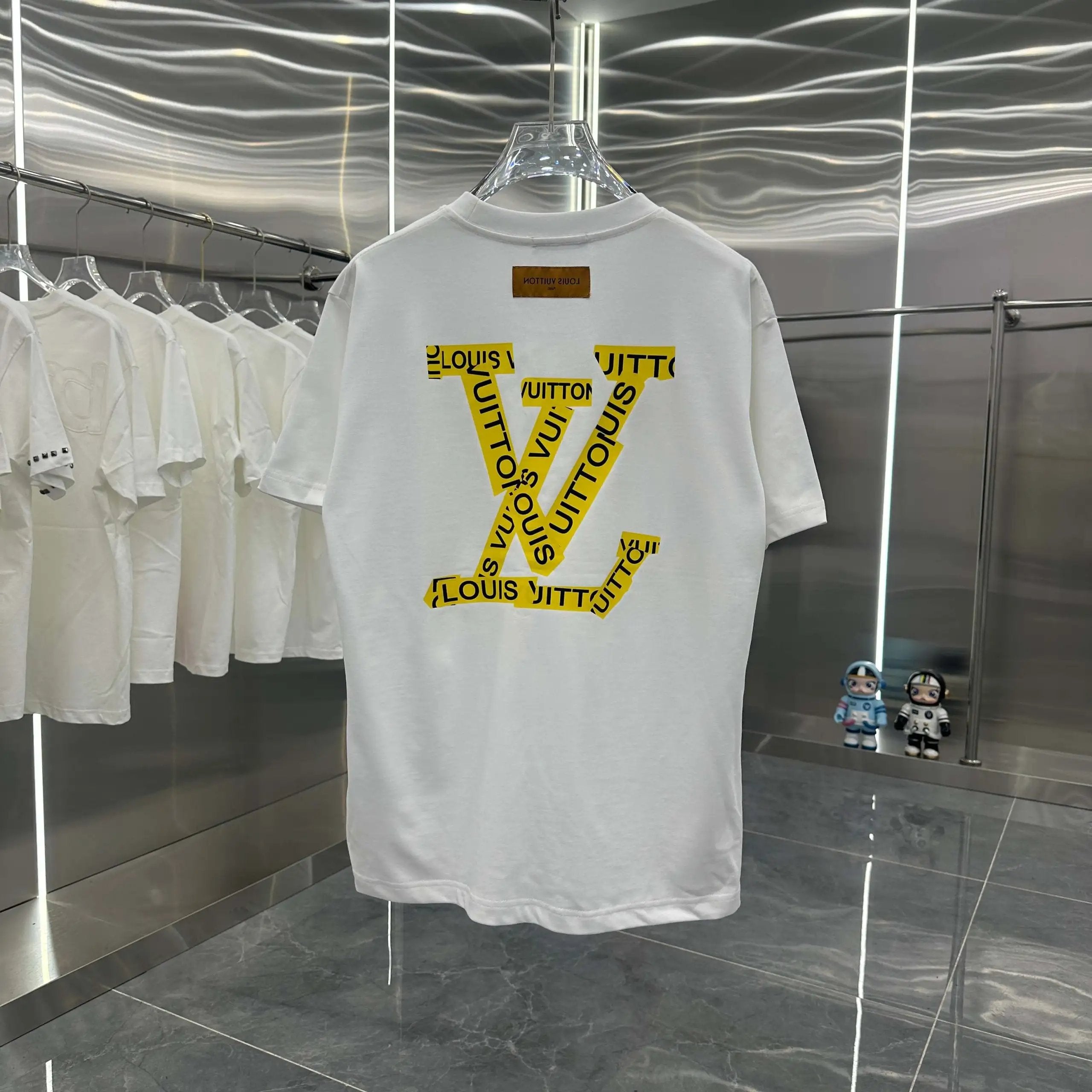 Louis Vuitton LV T-shirt Yellow tape print on the back logo round Neck Short Sleeve25ss New pure cotton T Unisex T-Shirt OS Loose Fit Base Shirt Top Half Sleeve T-Shirt