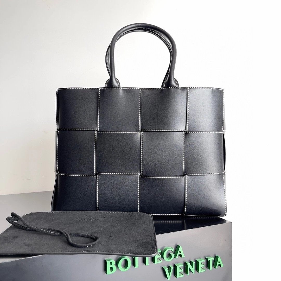 Bottega Veneta Women's Bag Top version 【Version】Arco Tote Bag Large38cm Woven Bag Large Shopping Bag Men and Women totebag One-Shoulder Crossbody Calfskin Bag Woven Suede tote Bag Mummy Bag Shopping Bag Commuter Bag Woven Bag