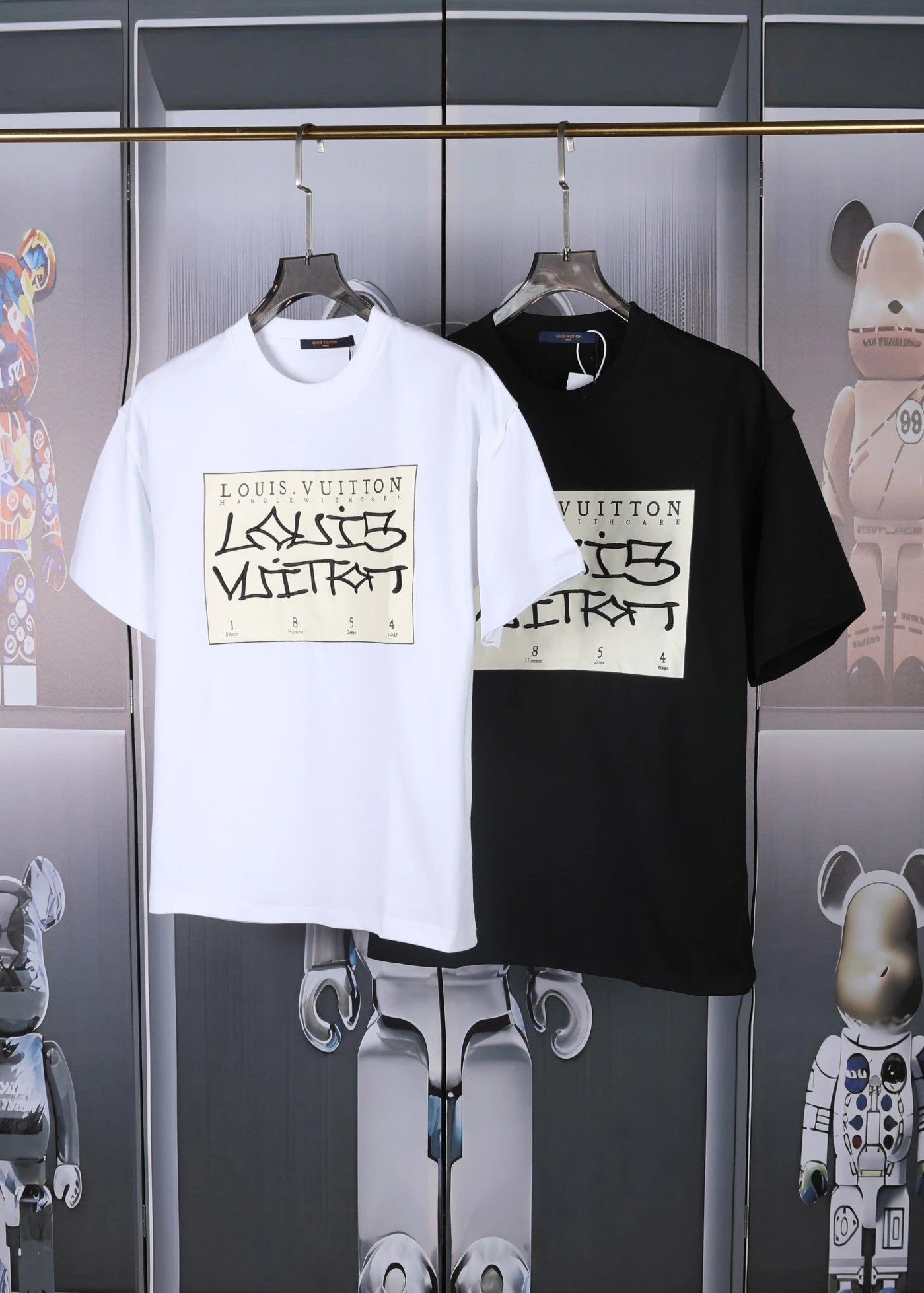Louis Vuitton LV T-shirt Chest Print logo round Neck Short Sleeve25ss New Pure Cotton Unisex Style T Casual T-Shirt Base Layer Shirt OS Loose Fit Half Sleeve Top Plus Size