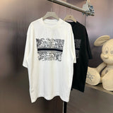 Dior T-shirt Exquisite Pattern Print on the Chest logo round Neck Short Sleeve25ss New pure cotton T Unisex T-Shirt OS Drop Shoulder Loose Fit Base Shirt Top T-Shirt Short Sleeve