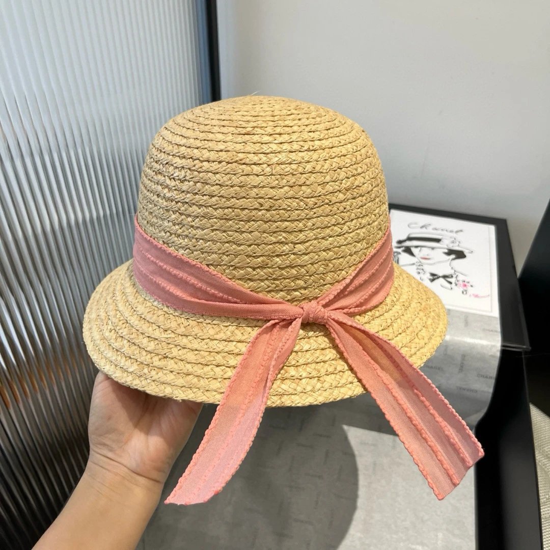 Dior Hat Letter Stickers logo Fisherman Hat Casual Sun Protection UV Protection Plain Face Covering Sun Hat Outdoor Versatile Flat Top Bucket Hat