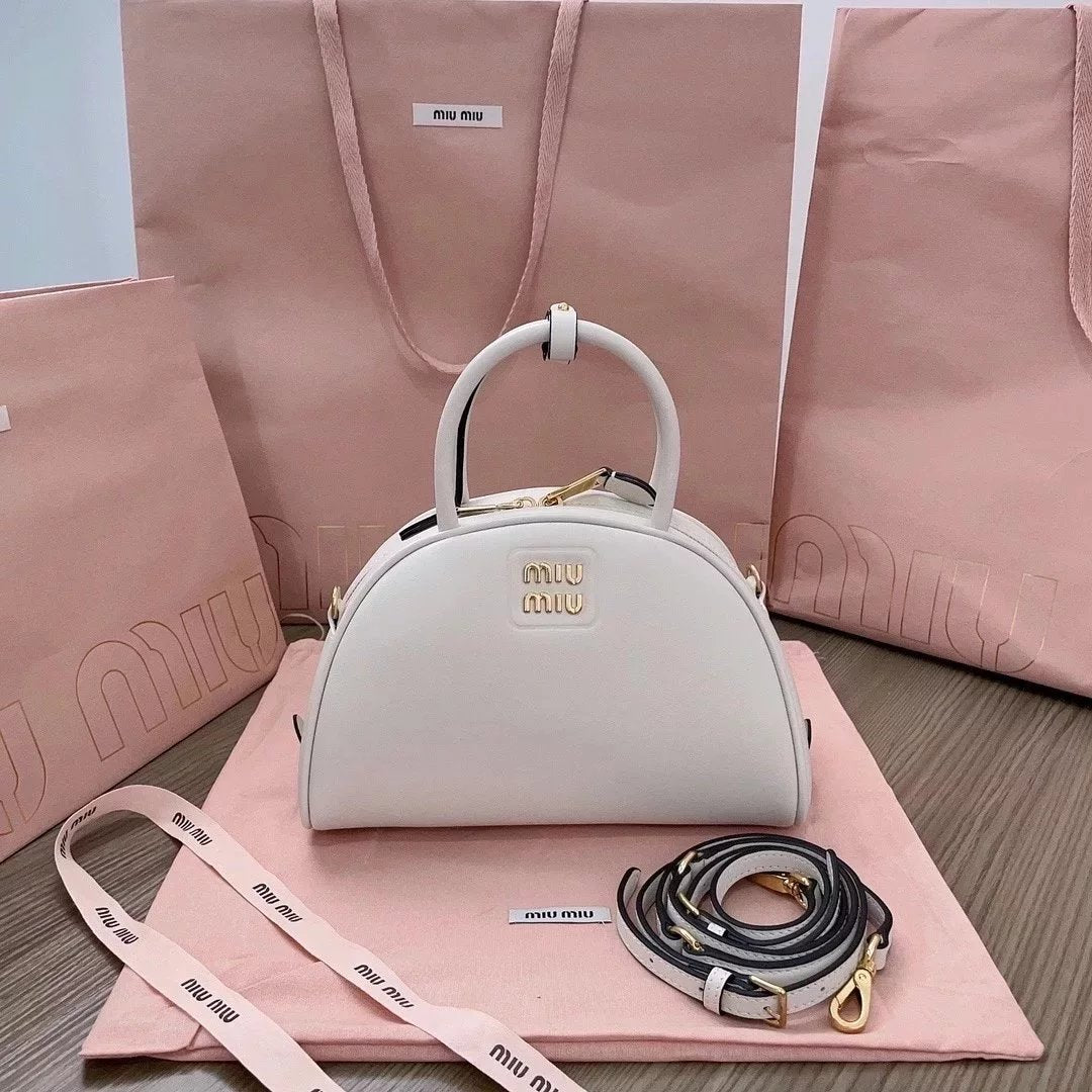 Miu Miu Bag Top version 【New Launch】New Model Style Dumpling Bag Portable Box Bag Travel Bag Hobos Portable Messenger Bag Large5BB157Mini Small Waste Bag Wallet New Women's Bag Small Size5bp085