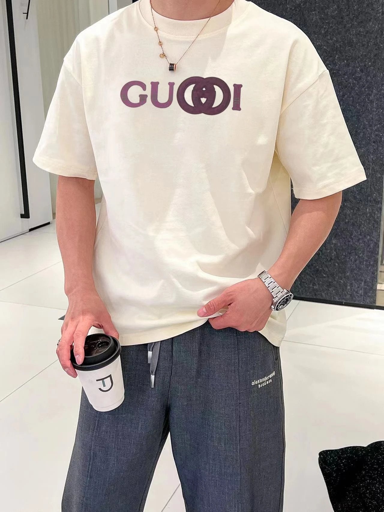 Gucci T-shirt Classic Pair G Towel Patches logo round Neck Short Sleeve25ss New pure cotton T Unisex T-Shirt OS Loose Fit Base Shirt Top Half Sleeve T-Shirt