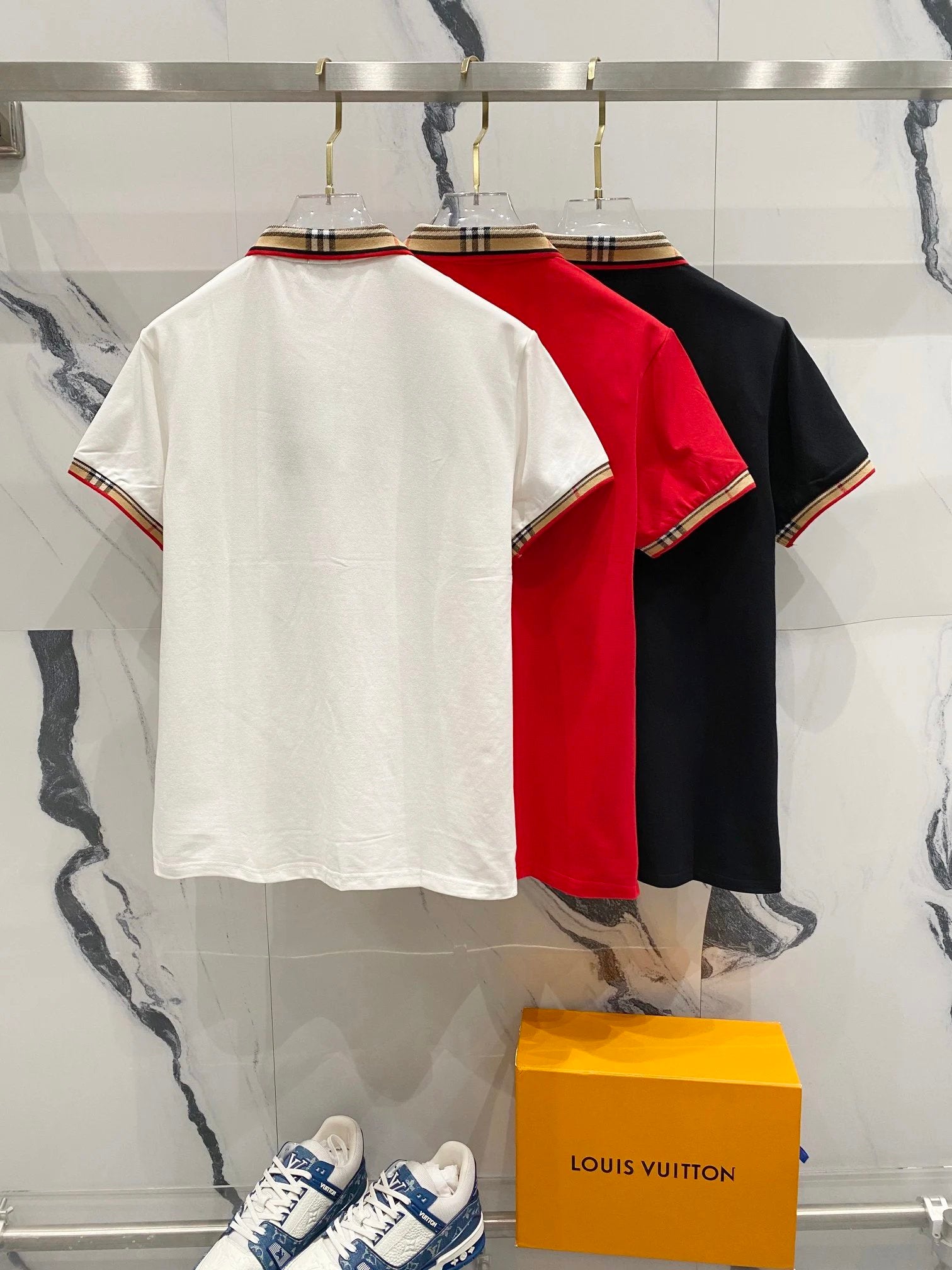 Burberry T-shirt Plaid Woven Collar Patchwork LOGO Identification POLO Short Sleeve Turn-down Collar Shirt Unisex Summer Loose Fit T Business Casual Half Sleeve Shirt Plus Size T-Shirt