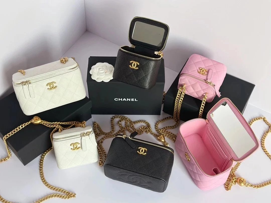 Chanel Women's Bag Top version 【Surrogate Shopping Version Original Leather】Small2023New Year Love Adjustable Buckle Lipstick Box Bag Cosmetic Bag Love Box Bag Caviar Cowhide23P Latest Love Adjustable Buckle Box Bag Women's Bag Summer Essential Small Bag