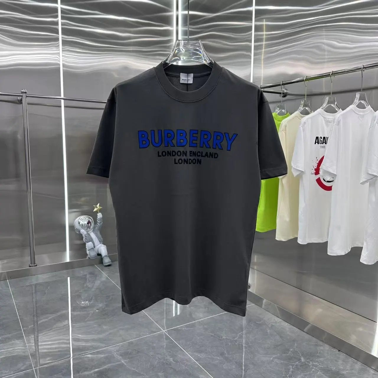 Burberry T-shirt Unique Letter Print on Chest logo round Neck Short Sleeve25ss New Pure Cotton Unisex Style T Casual T-Shirt Base Layer Shirt OS Loose Fit Half Sleeve Top Plus Size