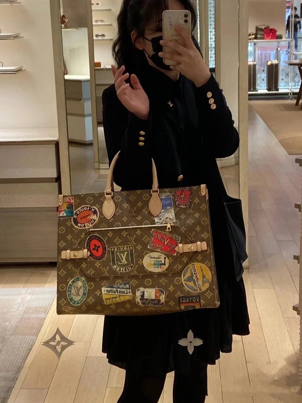 Louis Vuitton LV Women's Bag Top version 【Transcoding Chip Version】24New OnthegoVoyage Tote Bag Vintage Badge Cubic Bag Large Tote Bag Shoulder Messenger Hand Shopping Bag M47147