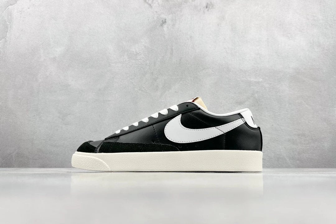 Nike Blazer shoes Casual New Trendy Sneakers