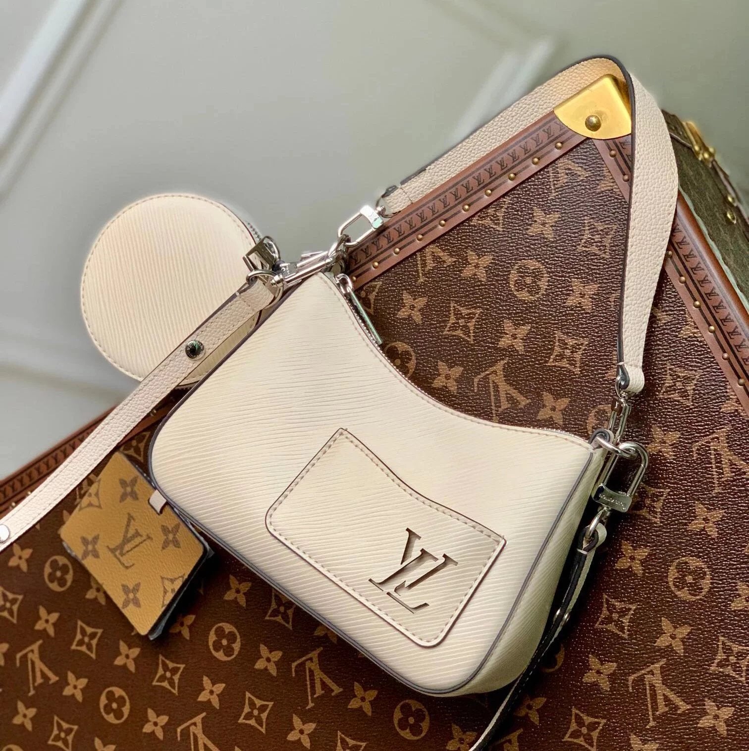 Louis Vuitton LV Women's Bag Top version 【Overseas Inspection-Free Edition】M21091M20999M20998Water Ripple Series MARELLINI Handbag Messenger Women's Bag Three-in-One Croissant Moon Bag Mahjong Bag Shoulder Bag Messenger Bag Handbag Hand Bag