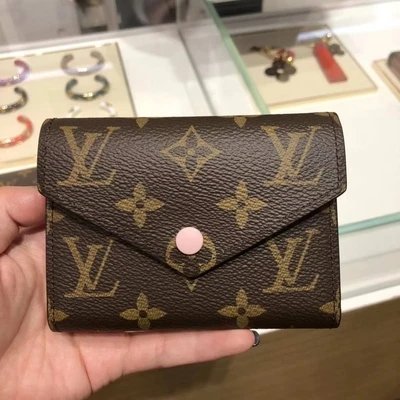 Louis Vuitton LV Bag Women Bag Wallet Wallet Card Holder Classic Presbyopic Doudou Bag Coin Purse M62361