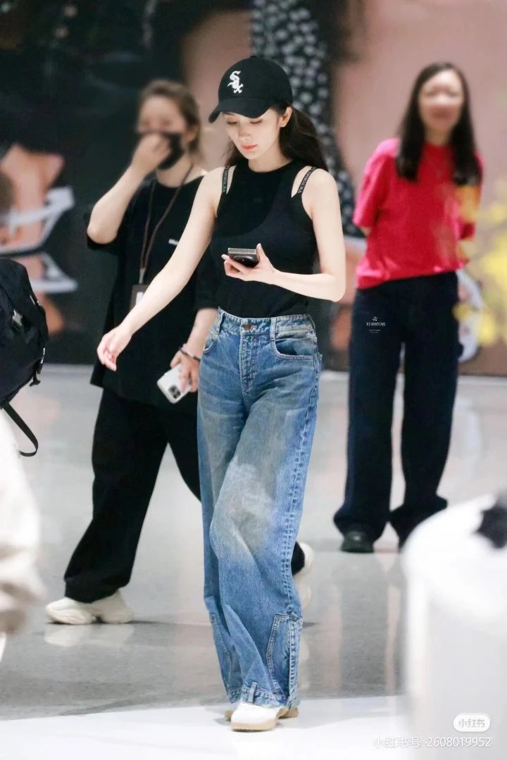 Balenciaga Jeans Yang Mi Style Denim Straight Long Pants Women Versatile Casual