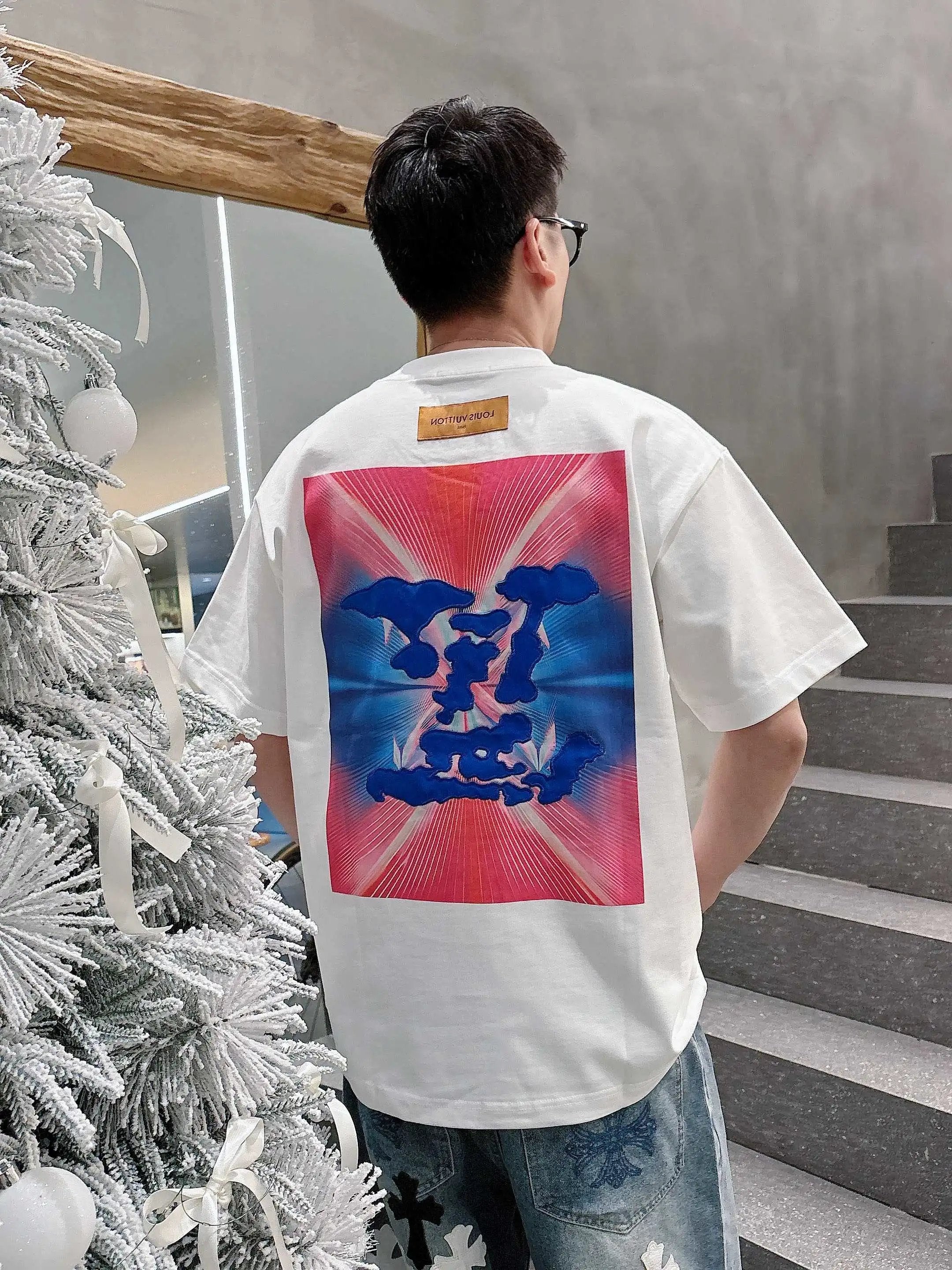 Louis Vuitton LV T-shirt Embroidered Patch logo round Neck Short Sleeve25ss New Pure Cotton Unisex Style T T-shirt OS Loose Fit Base Shirt Half Sleeve T-Shirt Top Half Sleeve