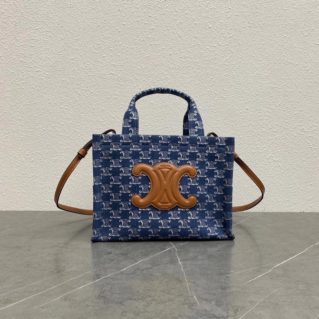 Celine women's bag Top version 【Super Original Leather】New Product cabas Summer Canvas Fabric Beach Bag Towel Series Tote Bag Denim Denim Small Size Tote Bag Large Shopping Bag Mummy Bag Brown Embossed Arc De Triomphe logo New tote Bag199162196762