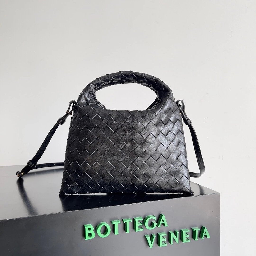 Bottega Veneta Women's Bag Top version 【High Quality】Hot Sale HOP Handbag Backpack Tote Bag Large Shopping Commuter Bag New miniHop Women's Bag Mini Messenger Bags New Large Shopping Bag hobo Underarm bag“Conspicuous Bag”Hop