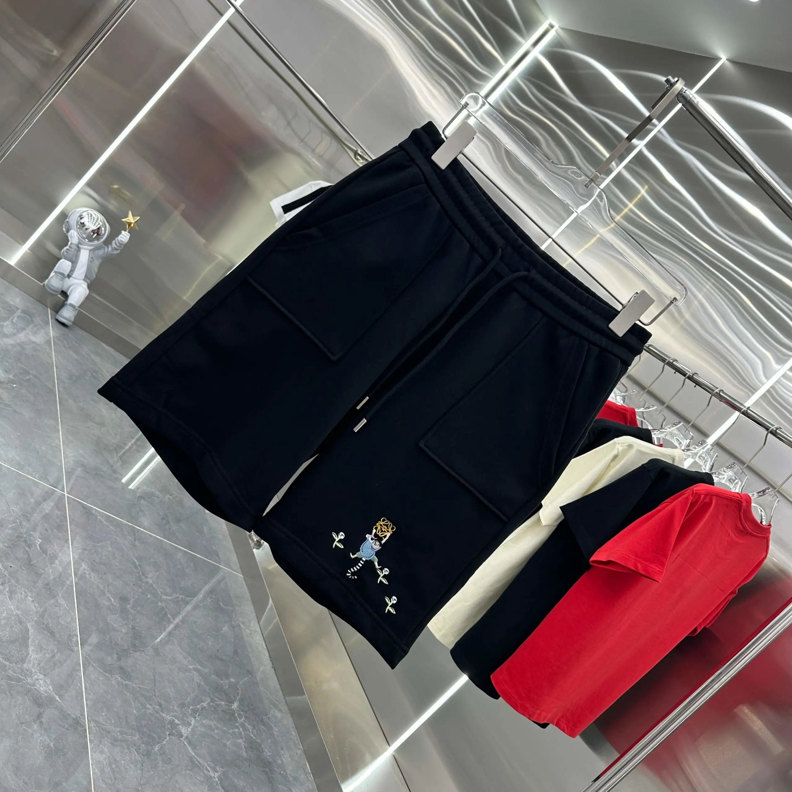 LOEWE Shorts logo Letter Embroidered Shorts Five-Point Pants25ss New Drawstring Casual Summer Pants5Two-in-One Casual Sweatpants for Men and Women, Pure Cotton Joggers