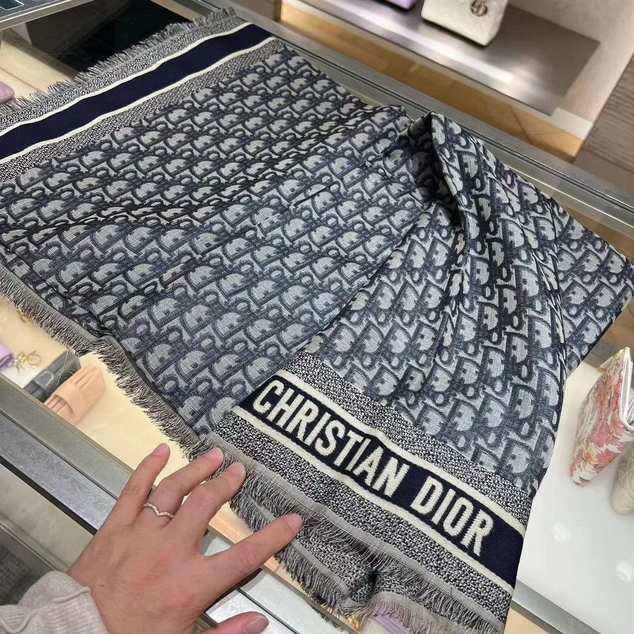 Dior Scarf New Jungle Presbyopic Full Print logo Tassel Shawl Scarf Women's Scarf