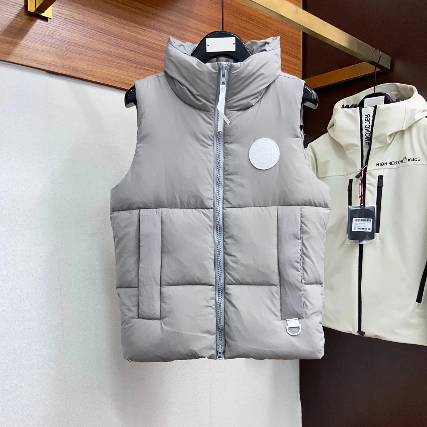 Canada Goose Down Jacket Top Version New Women's White Standard Capsule Warm down Vest