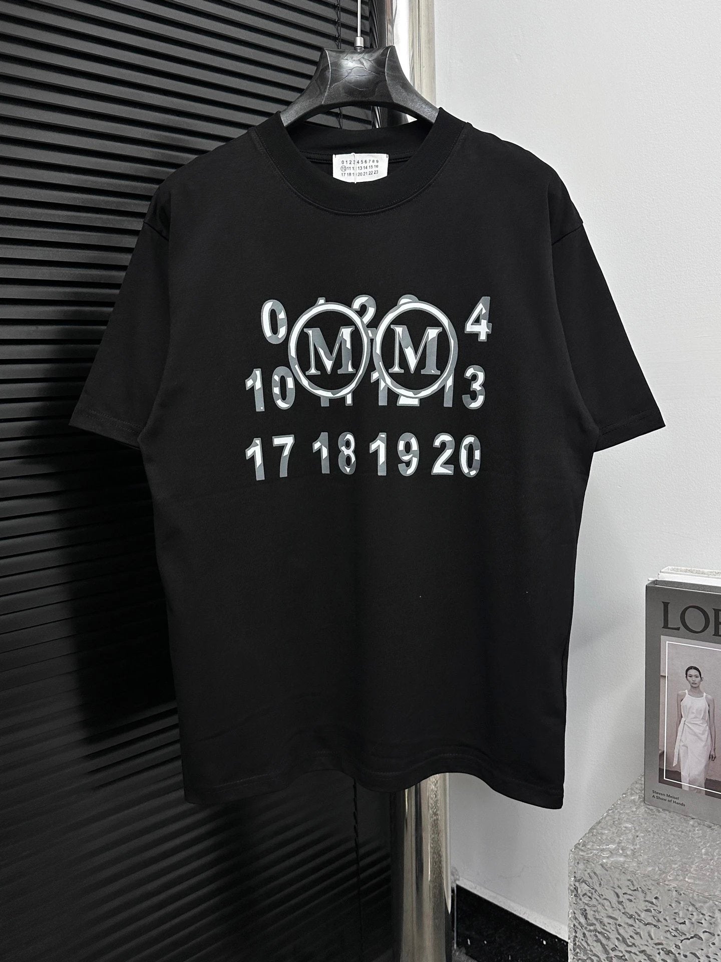 Maison Margiela T-shirt Chest Number and Letter Print logo round Neck Short Sleeve25ss New Pure Cotton Unisex Style T Casual T-Shirt Base Layer Shirt OS Loose Fit Half Sleeve Top Plus Size