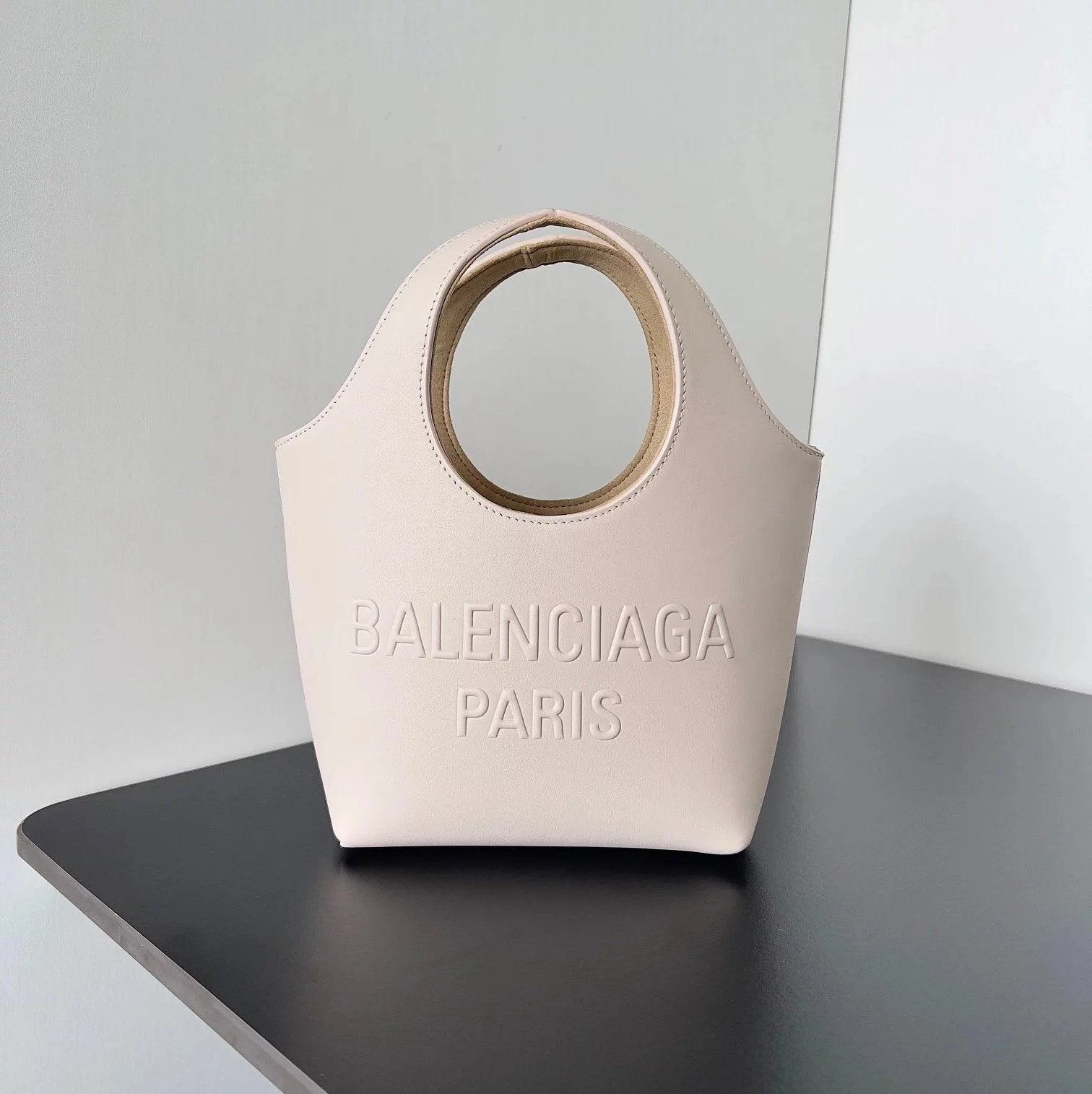 Balenciaga Bag Top version 【New to Original Quality】Marykate Large Tote Bag Vegetable Basket Bag Paris New miniTotebag Portable Shopping Basket Bag Backpack Clutch