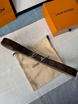Louis Vuitton LV Belt Top version 【Counter Quality】Belt New Belt3.0cm Women's Belt Metal Buckle Women's Leather Belt with Classic Presbyopic Chessboard Grid Belt with Genuine Goods Packaging No Problem in and out of the Counter Versatile Casual Fashion Fo