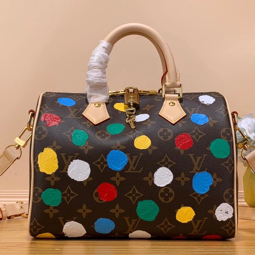 Louis Vuitton LV Wallets/Clutches Top version 【Original Genuine Goods Leather】Grass Room MIUSOU Cooperation Polka Dot Wallet Passport Case Zipper Wallet Short Wallet Wallet Cosmetic Bag Men and Women Same Wallet Wallet Polka Dot Mahjong Bag Pillow Bag Sho